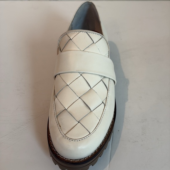 dolce vita Aubree lug sole loafers creamy white basket weave foot size 8 - Picture 11 of 16